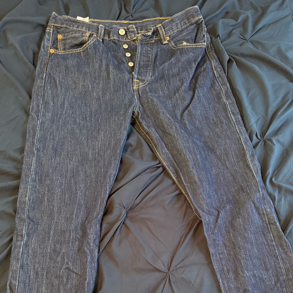 32x32 501 levi